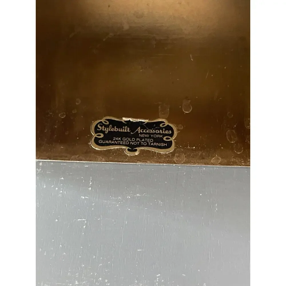 Vintage Stylebuilt 24kt Gold Plated Tissue Box Cover & trash can 3D Butterflies